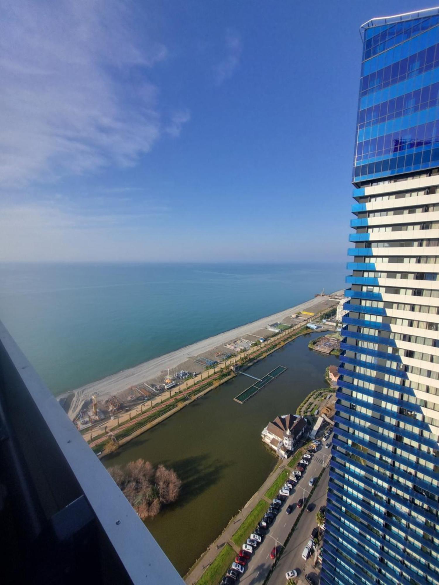 Orbi Sity Batumi Exterior foto