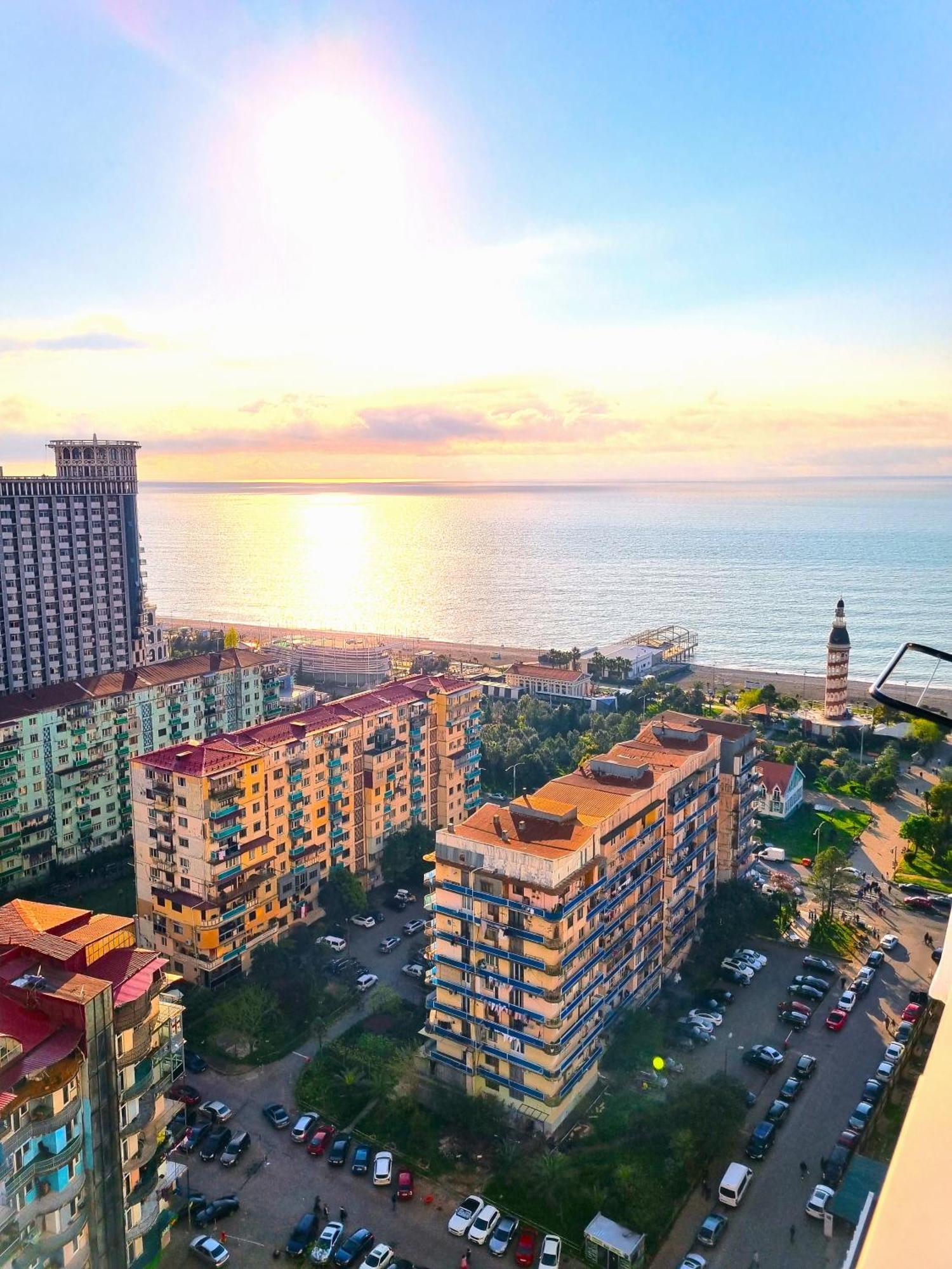 Orbi Sity Batumi Exterior foto