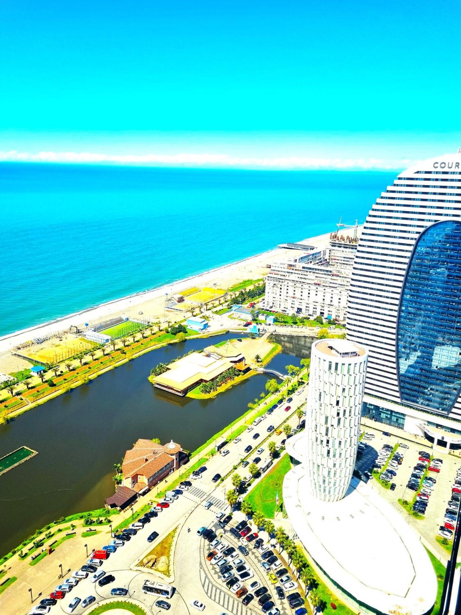 Orbi Sity Batumi Exterior foto