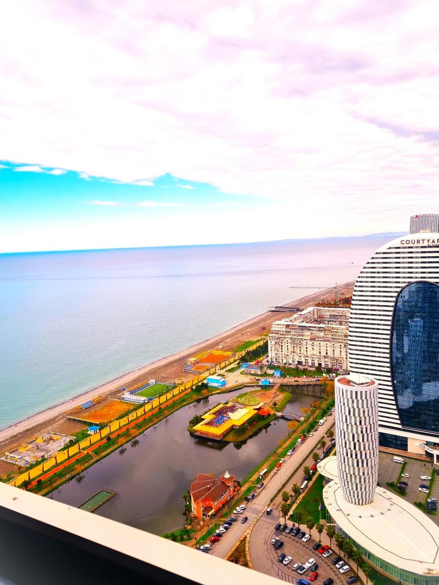 Orbi Sity Batumi Exterior foto